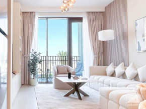 Elegant 1B Apt&Balcony in the Heart of Dubai Creek